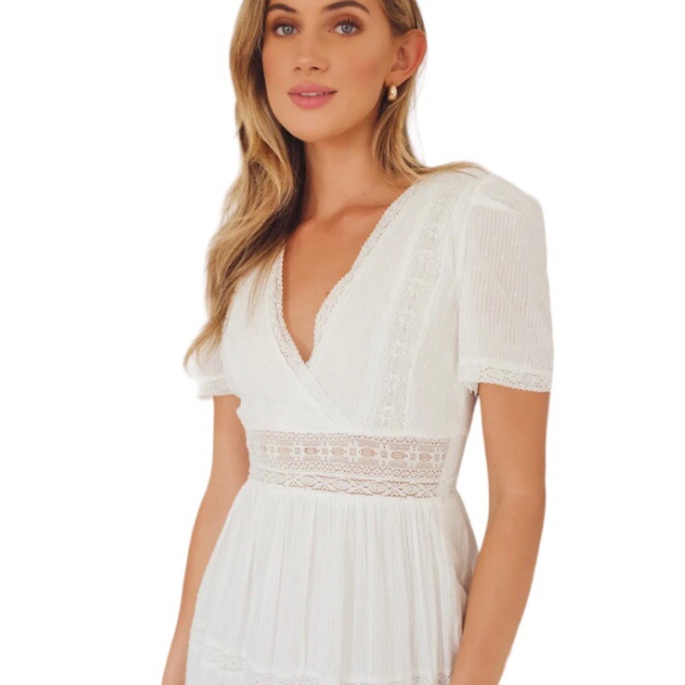 Lulu's Folklore White Swiss Dot Lace Short Sleeve Tiered Midi Dress NWT - Picture 3 of 9